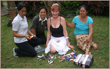 India | Morocco | Indonesian | Italian | Vietnamese | China | Viet Nam | Pottery | Furniture | Art